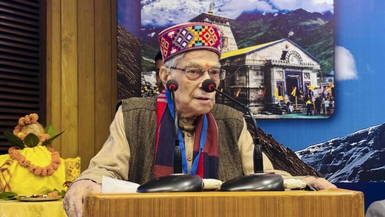 Urdu is an Indian language, says Murli Manohar Joshi