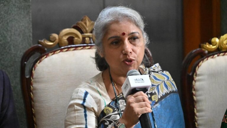 Actors Revathy, Padmapriya resign from Malayalam Cine Artistes Association