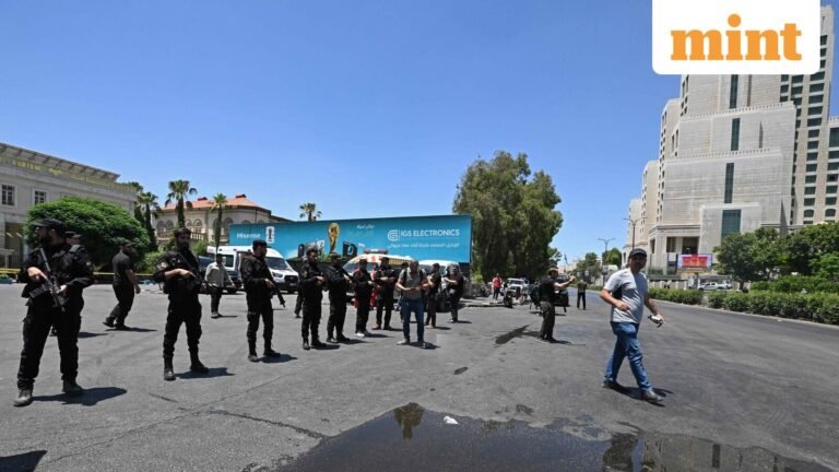 Explosions rock Damascus near Macron’s hotel as he meets Syrian Ahmad al-Sharaa; 4 injuries | Today’s news