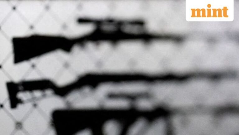 The US Supreme Court will decide whether Americans have a constitutional right to own AR-15 assault rifles | Today’s news
