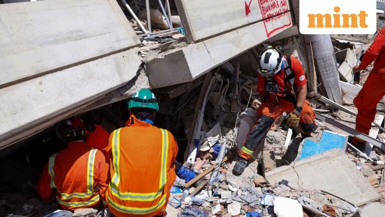 Venezuela earthquake horror: Citizens search for survivors with bare hands as outrage mounts over slow government response | Today’s news