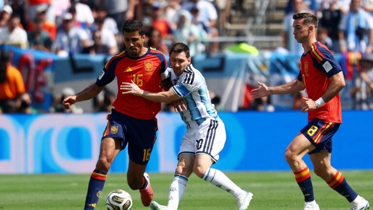 FIFA rankings: Spain claim first place after World Cup triumph, Argentina second