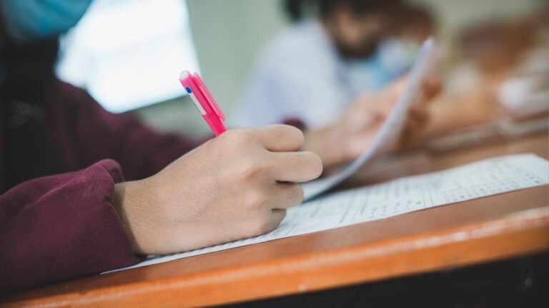 Supreme Court asks govt to respond to Gulf students’ plea that ‘grading scheme’ hurts prospects