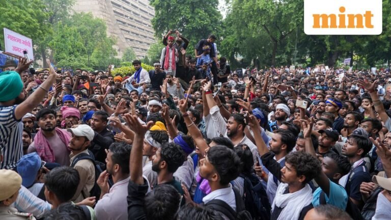 CJP Protest News LIVE: Police lathi-charge protesters at Jantar Mantar ahead of Parliament march | Today’s news