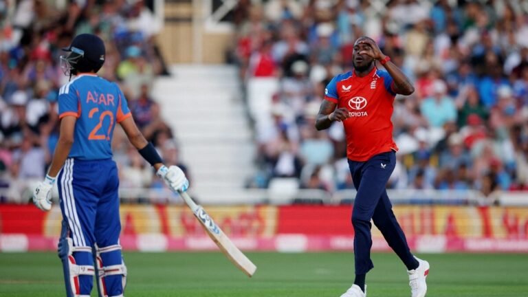 Archer fires fine kicks at IPL over simple pitches: Back to normal in England