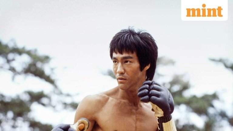 Bruce Lee quote of the day: ‘Always be yourself, express yourself, believe in yourself, don’t go out and….’ | Today’s news
