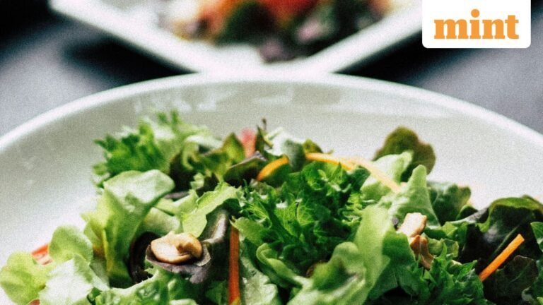 Michigan Links Cyclosporiasis Outbreak To Lettuce, Lettuce Greens, Cases Surpass 2,600 | Today’s news