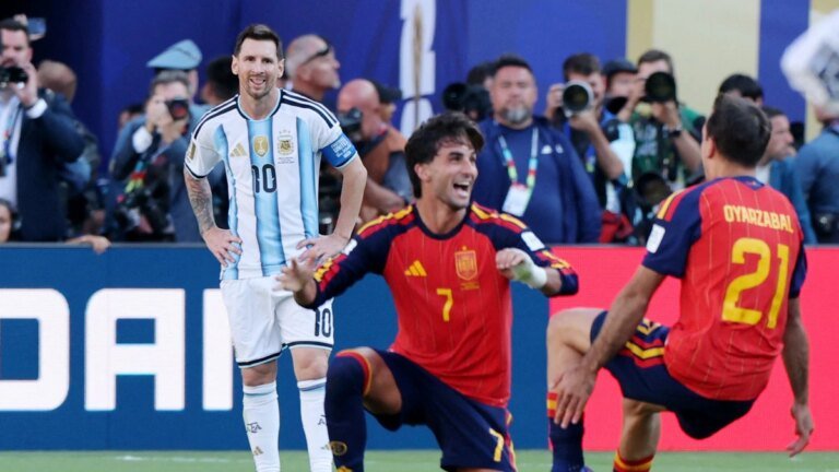 Spain starved Messi to make Argentina look toothless to win 2nd World Cup