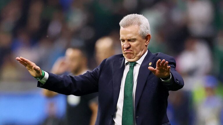Mexico boss Aguirre steps down after World Cup exit, backs Marquez as successor