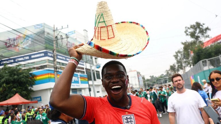 Mexico vs. England live, World Cup: Three Lions look to conquer Azteca in R16 clash