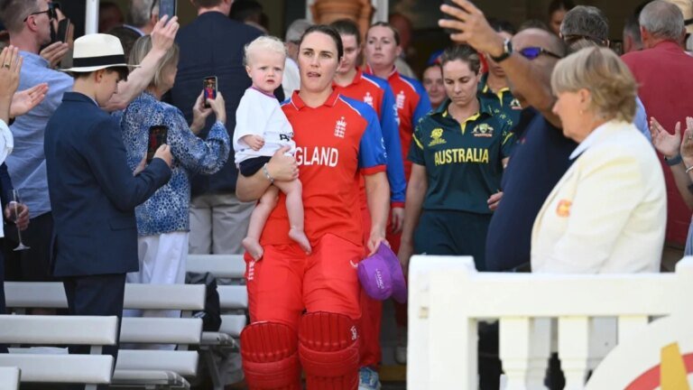 Watch: Nat Sciver-Brunt, baby Theo produced an unforgettable final moment of the T20 World Cup