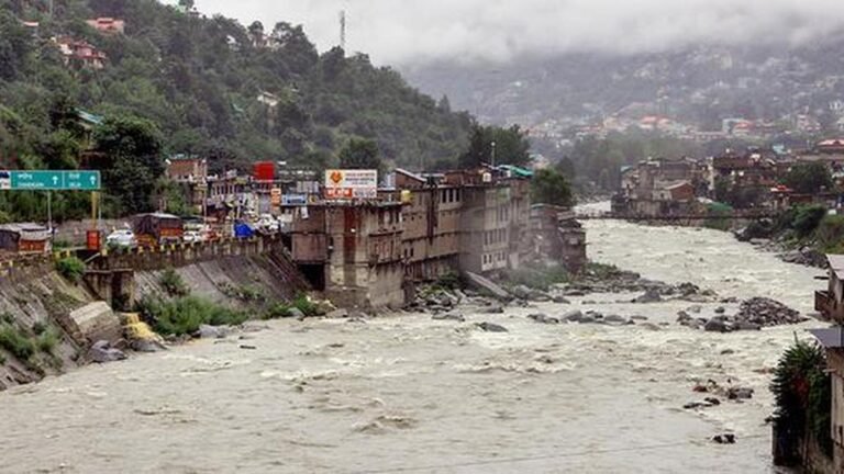 Monsoon Tracker Update: Heavy to very heavy rain lashing parts of India