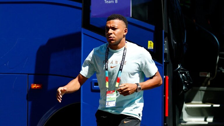Paraguay vs France FIFA World Cup 2026 live scores and updates: Les Bleus look to make quick work of Paraguay