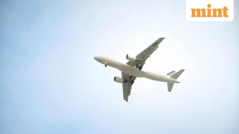 India to issue 1,331 commercial pilot licenses in first half; 41% trained abroad | Today’s news