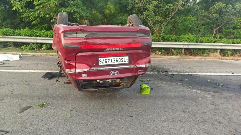 Dental student killed, friend injured after car overturns on ORR