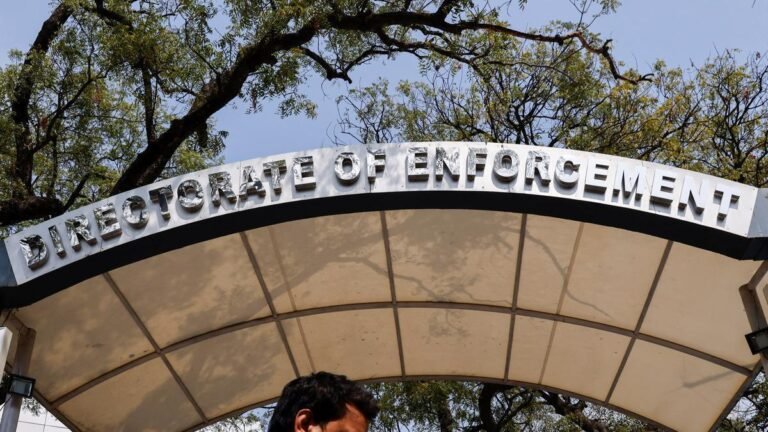 ED searches currency exchange premises for alleged FEMA violations
