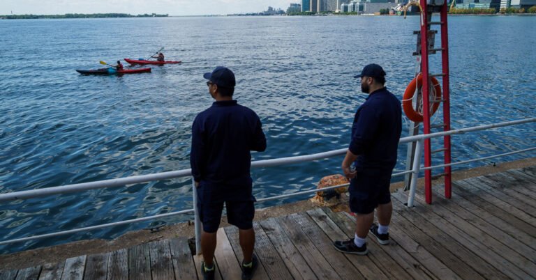 Map apps handle Trump’s renaming of Lake Ontario to Lake America differently