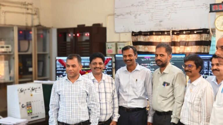 SCoR commissions automatic block signaling on 22 km stretch in Vijayawada division
