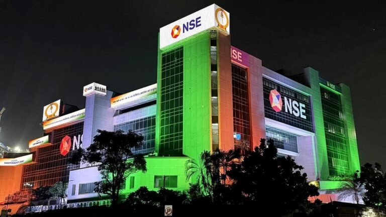 Supreme Court hears SEBI’s appeal against NSE in co-location, dark thread cases