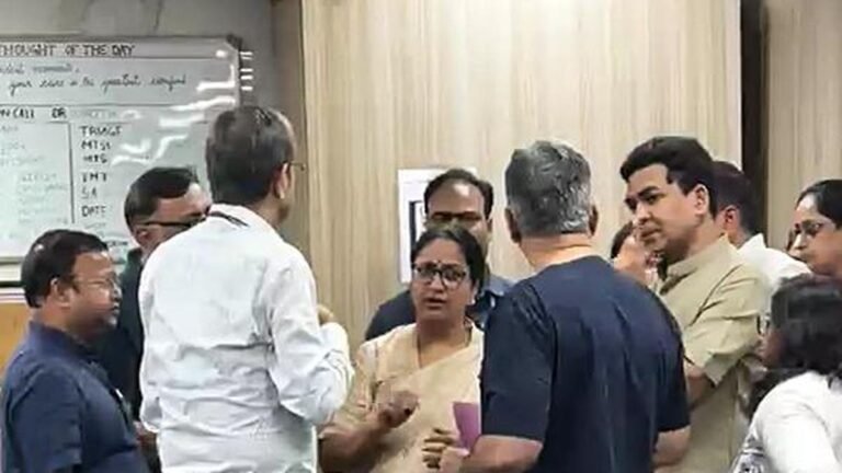 Delhi building collapse: No blame will be spared, says Delhi CM; orders magisterial probe