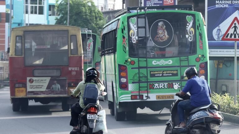 Private bus operators in Kerala reject the recommendations of expert panels and warn of a strike