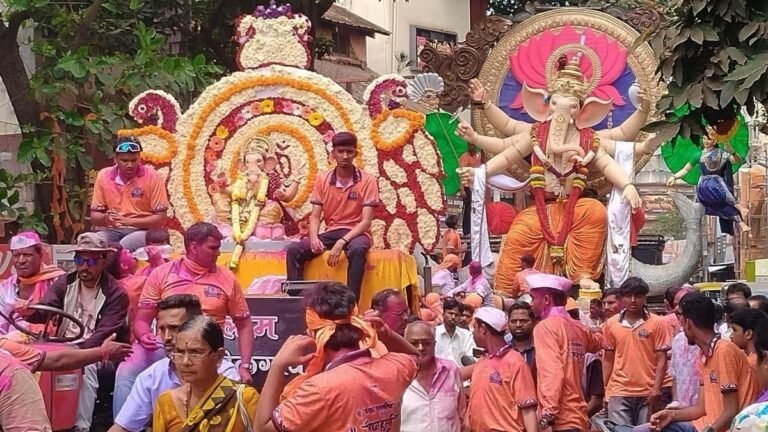 Ganesh immersion process takes 42 hours in Belagavi