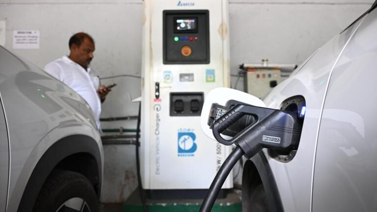Karnataka ranks third in the NITI Aayog 2025 Electric Mobility Index
