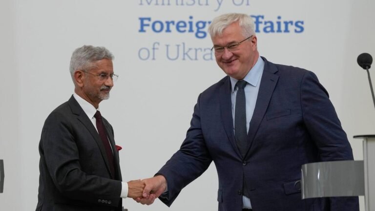 In Kiev, Jaishankar offers India help in stopping the Ukraine-Russia war