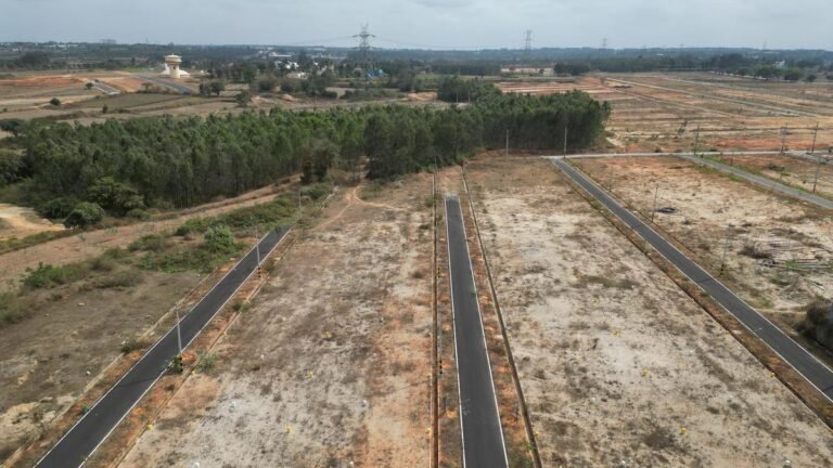 The court set aside the acquisition of 1,938 acres for a housing project near the elephant corridor