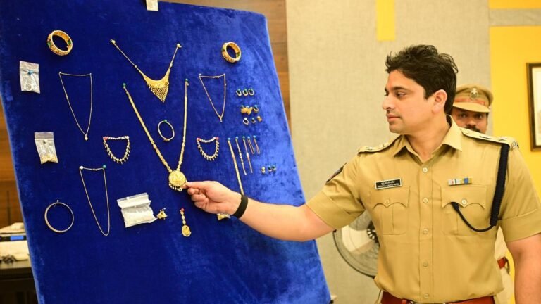 Housebreaking case: one held for stealing ₹40 in gold and silver