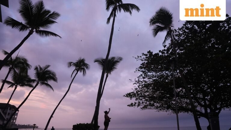Hurricane Nolo intensifies near Hawaii: When storm hits Big Island, how much rainfall expected — latest updates | Today’s news