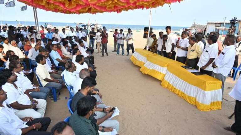 Fishermen are urging the Tamil Nadu government to drop the plan to build a secretariat on the Foreshore Estate