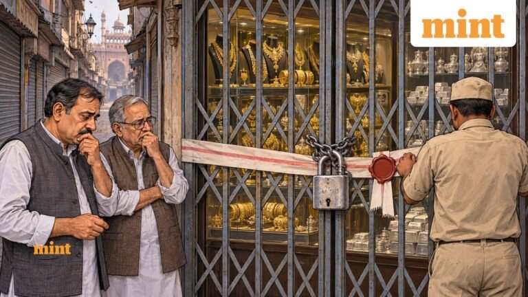 Gold and silver worth crores locked inside: Here’s why MCD shut down dozens of jewelery shops in Delhi’s Chandni Chowk | Today’s news