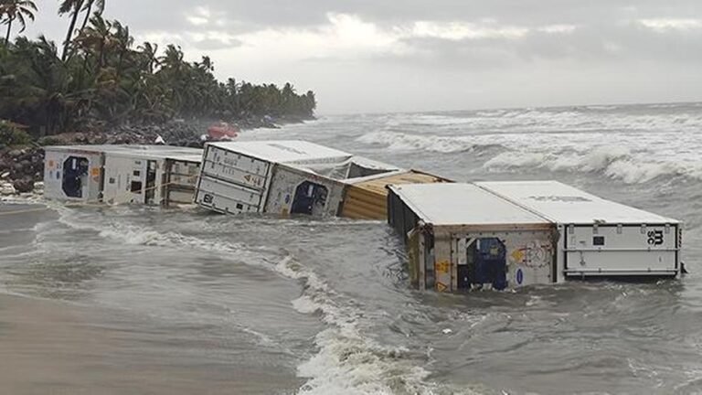 The Supreme Court issued a notice of claim for the sinking of the MSC Elsa on 3