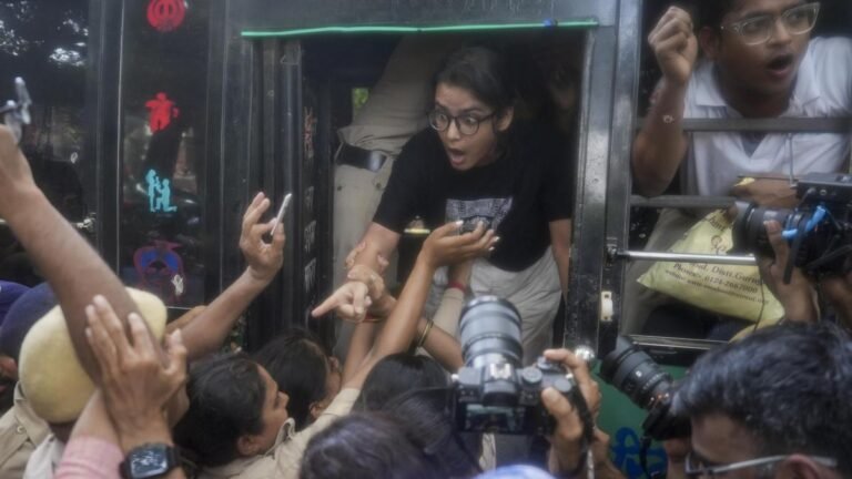 Election Commission Highlights: Congress stages nationwide protests for CEC resignation; AISA’s Neha among those detained during the Jantar Mantar agitation