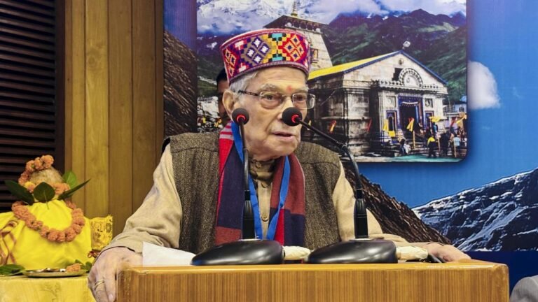 The Earth has lost its way but always finds its way back: Murli Manohar Joshi