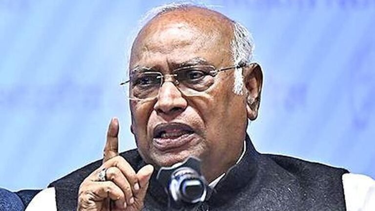Kharge remembers former Prime Minister Manmohan Singh for major economic reforms on his birth anniversary