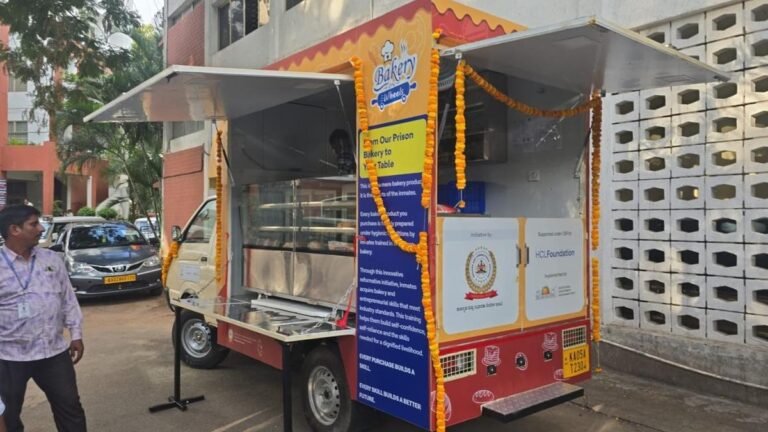 ‘Nava Sankalpa Bakery’ and ‘Bakery on Wheels’ launched at Bengaluru Central Jail