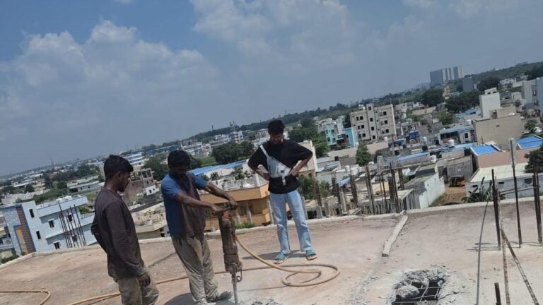 Cyberabad Civic Association demolished 16 unauthorized structures on September 28