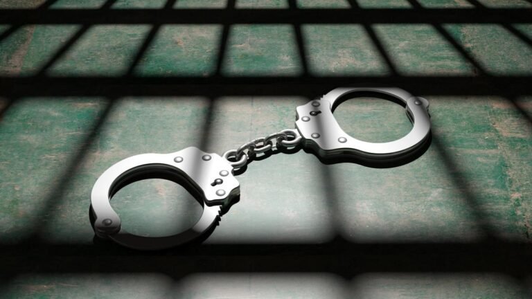 A social media user booked the victim Jamui, her boyfriend, for “recording AI-generated videos”.