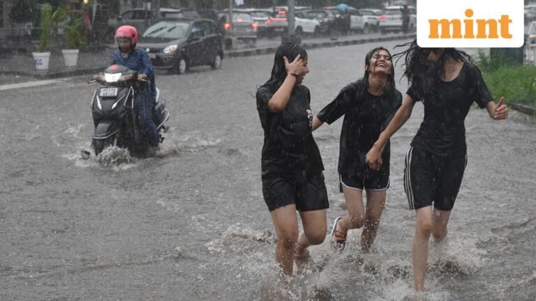 Delhi on IMD alert as city braces for last few monsoons – Monsoon to recede soon | Today’s news