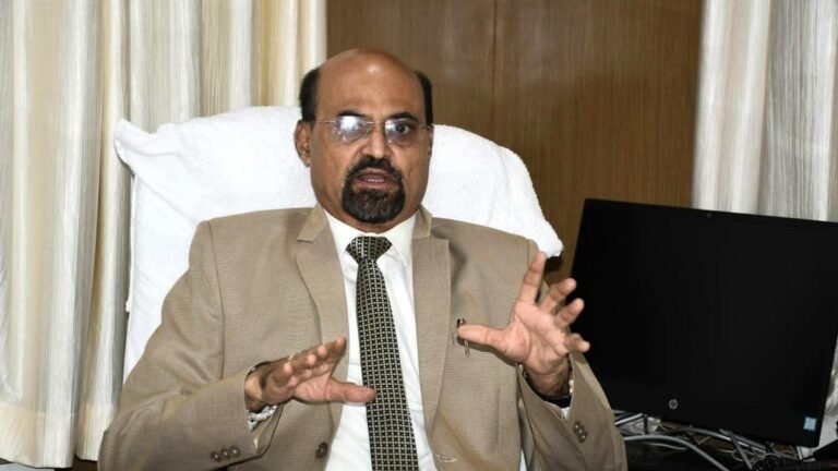 The Kalaburagi Information Commission disposes of 3,694 cases annually