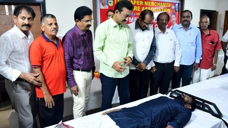 Blood donation camp held in Vijayawada on the occasion of Gandhi, Sastry Jayantis