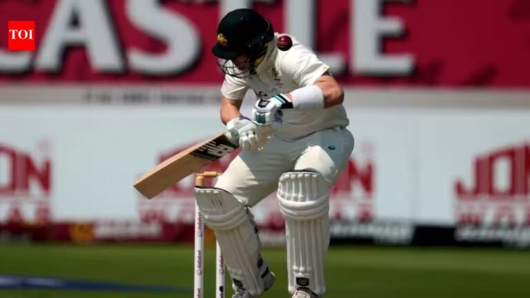 SA vs AUS: Steve Smith recovers from concussion after helmet hit, returns to field in Durban Test