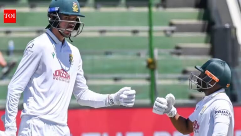 ‘Where are the fans?’: David Warner fumes over sparse crowds in South Africa-Australia Test series