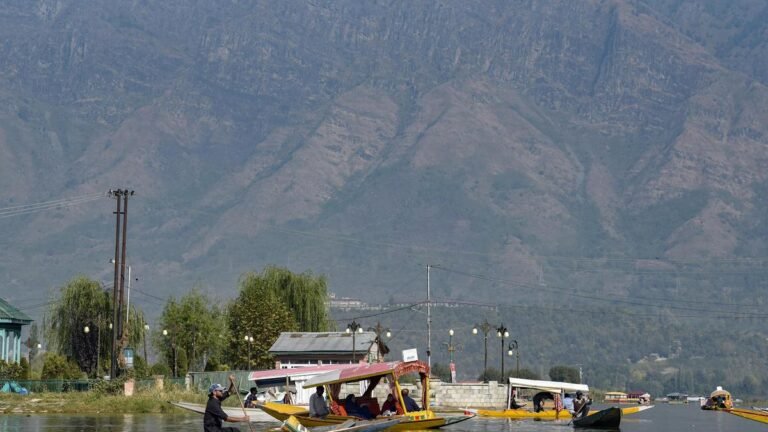 Jammu and Kashmir High Court bans use of motor shikaras, jet skis on Srinagar’s Dal Lake