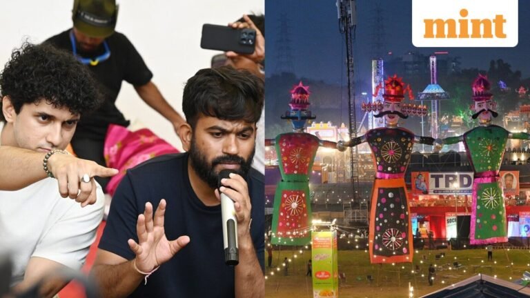 Delhi Ramlila lights up 30-foot ‘cockroach’ effigy of Ravana as ‘Swachh Bharat’ initiative amid CJP protests | Today’s news