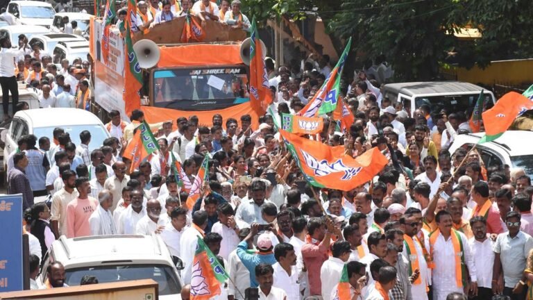 On the final day, 21 sets of nominations were filed for the West Graduates’ constituency; BJP is a show of strength; In all 18 candidates submitted 36 sets