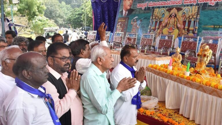 Mahisha Mandalotsava was celebrated in Mysuru