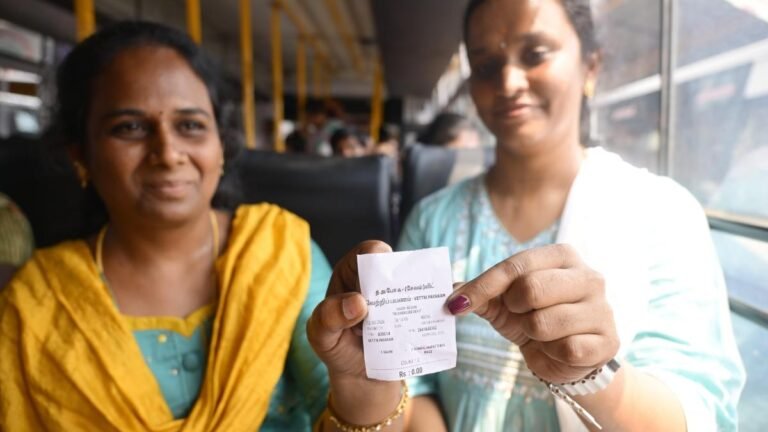 Vettri Payanam Thittam: what is the economical bus travel distance without fare?